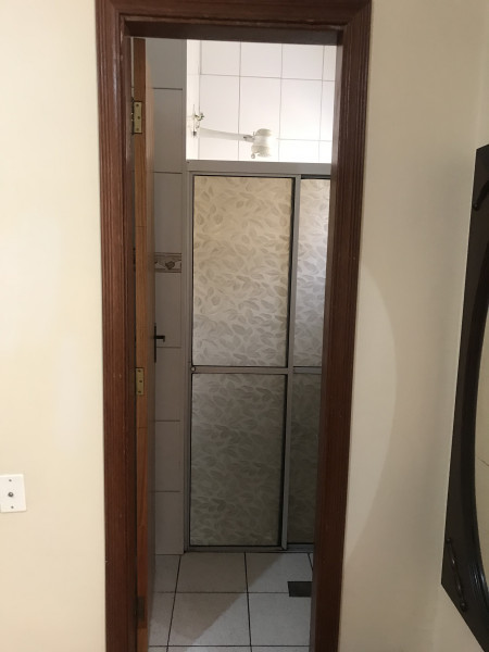 Imagem 8 da galeria do anúncio: Quarto suite em guanabara