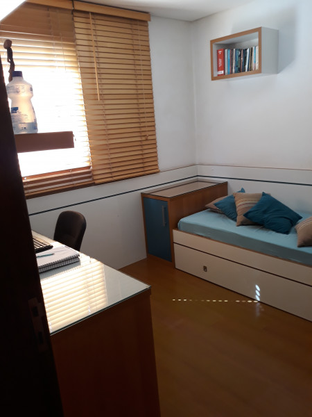 Imagem 17 da galeria do anúncio: Divido Apto Patríarca/ Vila Ré