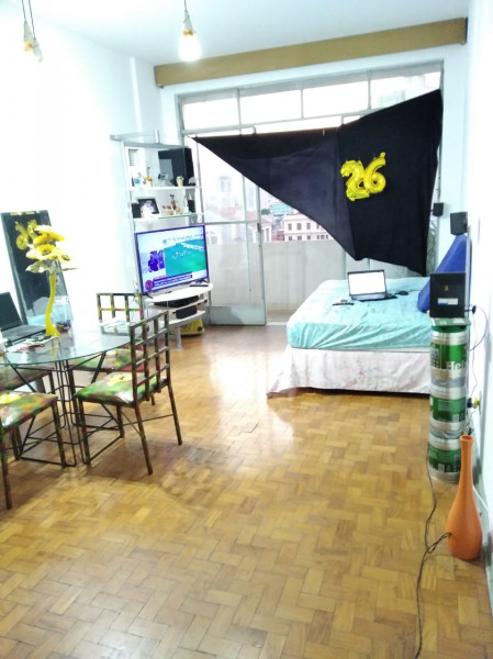 Imagem 10 da galeria do anúncio: VAGA FEMININA quarto mobiliado entro,na francisco Glicério