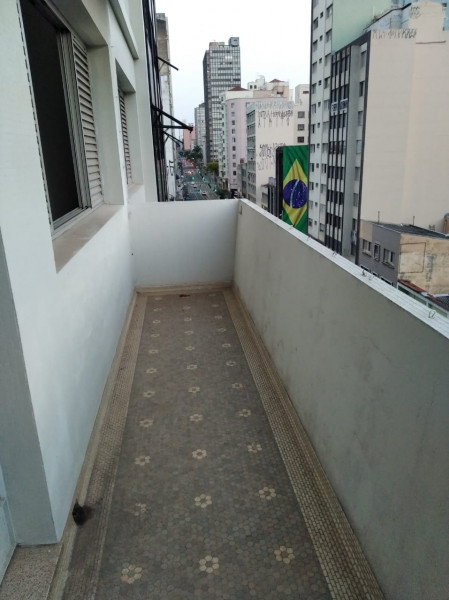 Imagem 1 da galeria do anúncio: VAGA FEMININA quarto mobiliado entro,na francisco Glicério