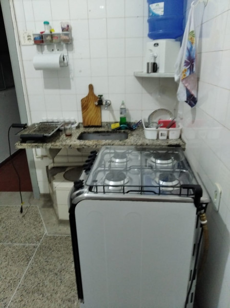 Imagem 5 da galeria do anúncio: VAGA FEMININA quarto mobiliado entro,na francisco Glicério