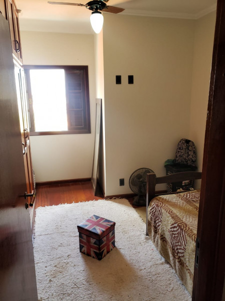 Imagem 7 da galeria do anúncio: Quarto amplo individual ao lado da Lagoa do taquaral