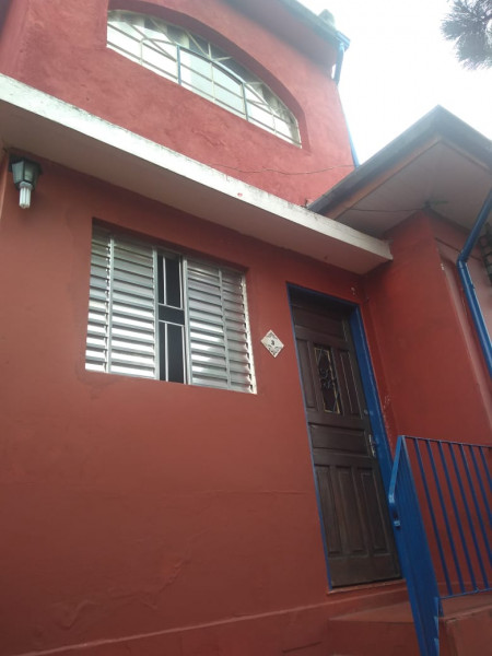 Imagem 1 da galeria do anúncio: suites mobiliadas junto ao metro