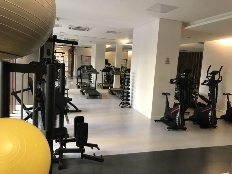 Imagem 17 da galeria do anúncio: Alugo Quartos Mobiliados /Pisinas/Sauna/Spa