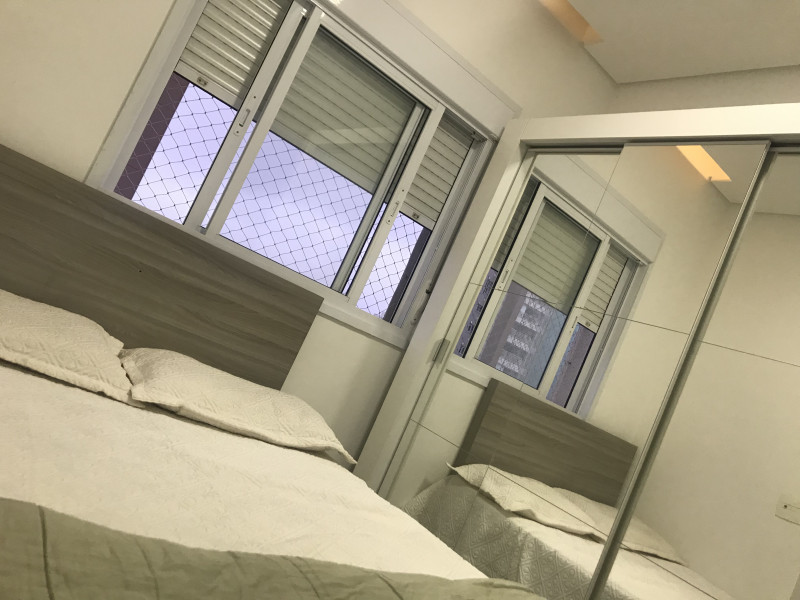 Imagem 12 da galeria do anúncio: Alugo Quartos Mobiliados /Pisinas/Sauna/Spa