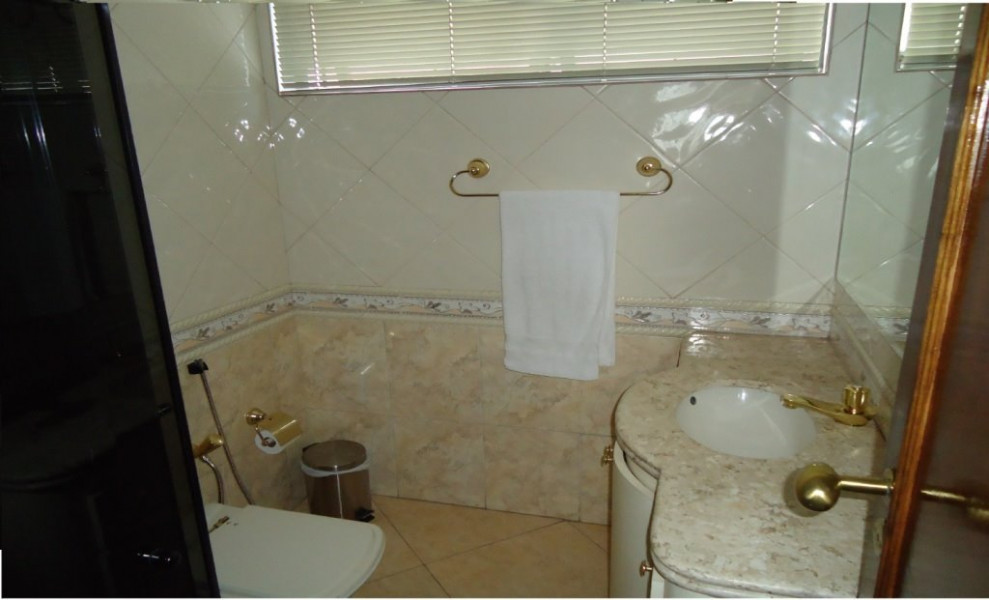 Imagem 5 da galeria do anúncio: Suíte no Bairro Santo Agostinho/ Garagem disponível