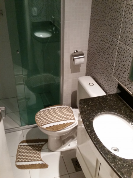 Imagem 4 da galeria do anúncio: Suite Individual Vaga para Moça