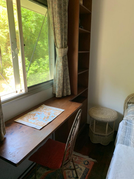 Imagem 5 da galeria do anúncio: Quarto com vista p/ a montanha em frente ao Metro Cantagalo