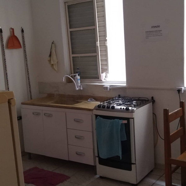 Imagem 3 da galeria do anúncio: LEIA: Aluguel de quartos e suítes individuais