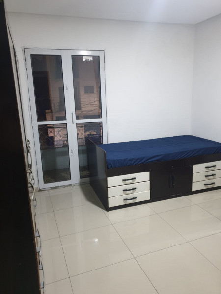 Imagem 5 da galeria do anúncio: Quarto Amplo - METRÔ, McDONALDS, 2 SMARTFIT, 2 SHOPPINGs