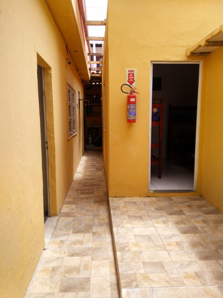 Imagem 5 da galeria do anúncio: Casa/quarto perto da praia Cabo Frio