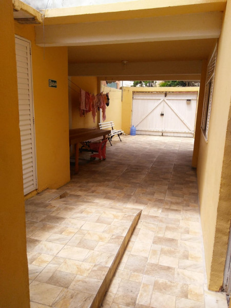 Imagem 13 da galeria do anúncio: Casa/quarto perto da praia Cabo Frio