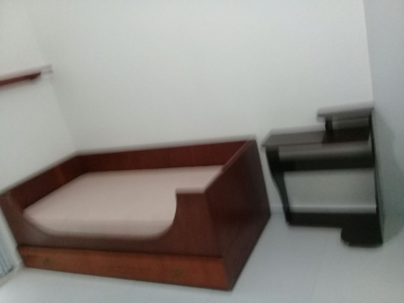 Imagem 1 da galeria do anúncio: alugo Kitnet moniliada para moças ou senhoraa