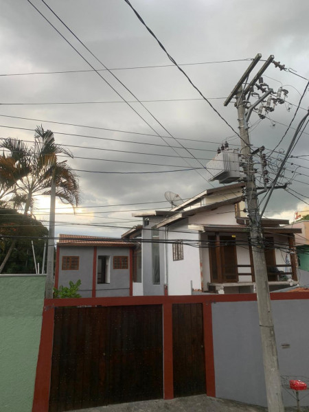 Imagem 1 da galeria do anúncio: Quartos individuais Mobiliados , é Suites completas