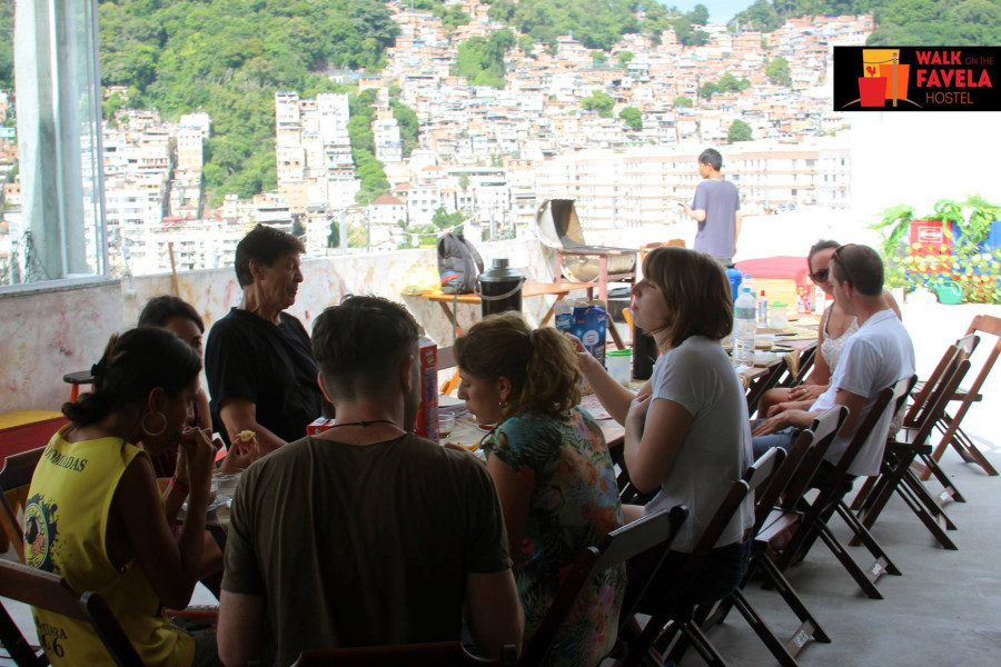 Imagem 10 da galeria do anúncio: QUARTO COMPARTILHADO MASCULINO E FEMININO EM COPACABANA!
