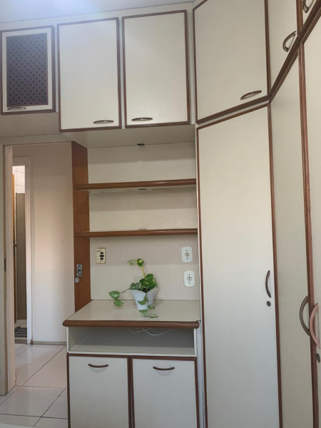 Imagem 7 da galeria do anúncio: Quarto com suite e tv!!