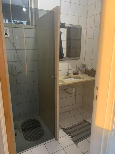 Imagem 9 da galeria do anúncio: Quarto com suite e tv!!