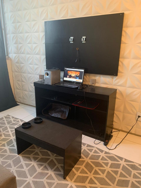 Imagem 13 da galeria do anúncio: Quarto com suite e tv!!