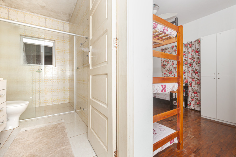 Imagem 11 da galeria do anúncio: ALUGUEL DE QUARTOS próximo ao Centro....