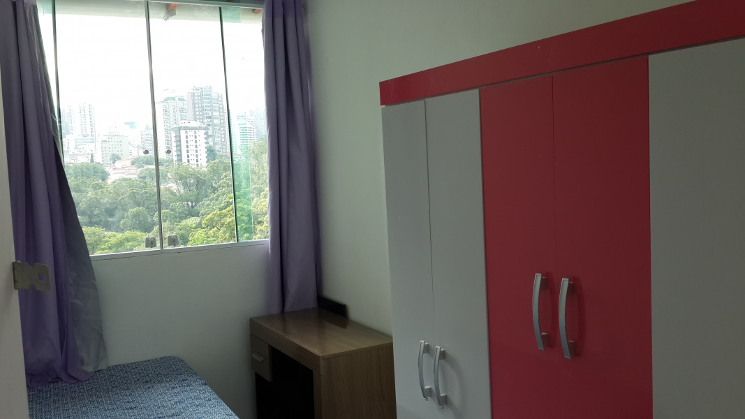 Imagem 6 da galeria do anúncio: Alugo ótimos quarto p/ moças, piscina, Lavanderia,mobiliado,