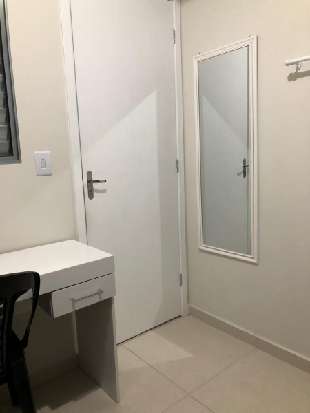 Imagem 5 da galeria do anúncio: Quarto Individual Mobiliado
