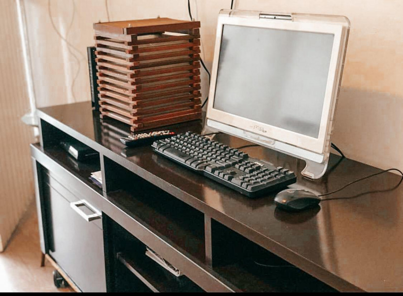 Imagem 1 da galeria do anúncio: ALUGUEL DE QUARTOS E VAGAS FEMININAS EM SP, AO LADO DO METRO