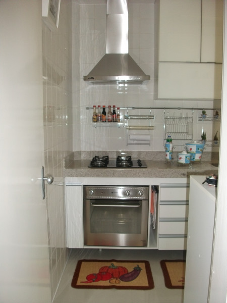 Imagem 9 da galeria do anúncio: R$700,00Quarto de solteiro,Arejado ,Iluminado.