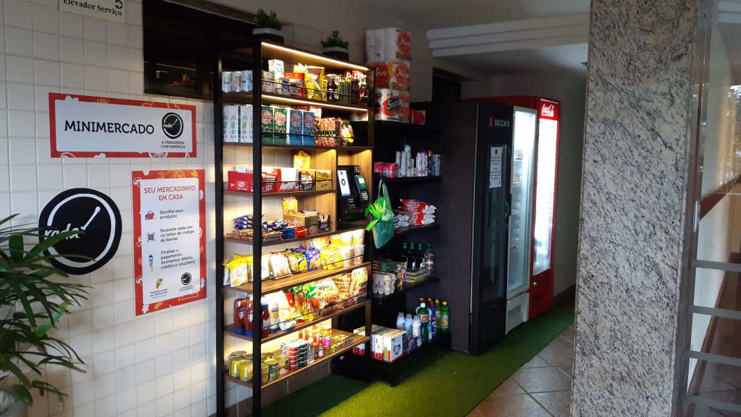 Imagem 13 da galeria do anúncio: Apto Barra da Tijuca - Infraestrutura  completa