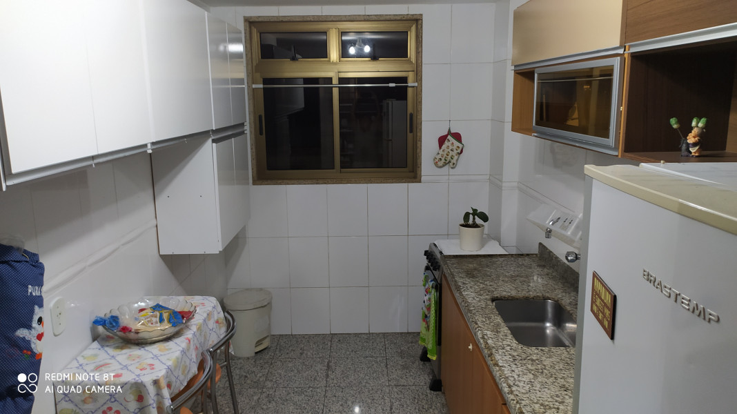 Imagem 2 da galeria do anúncio: QUARTO INDIVIDUAL PARA MOÇAS TRABALHE FORA SEM VÍCIOS