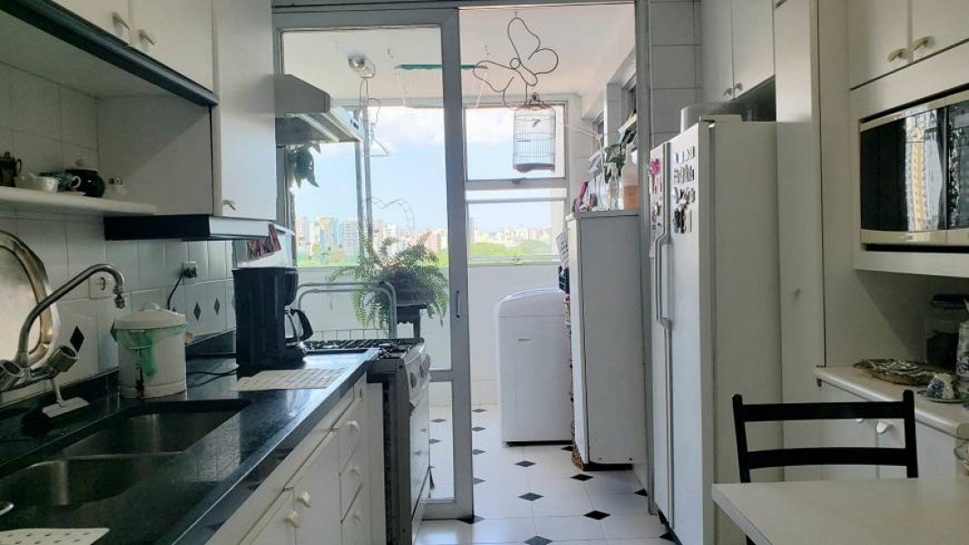 Imagem 5 da galeria do anúncio: Excelente Suite com Diarista Exclusivo á Mulheres