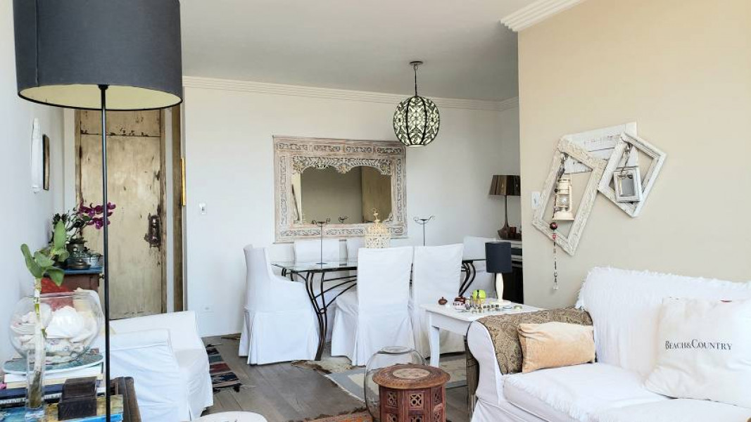 Imagem 4 da galeria do anúncio: Excelente Suite com Diarista Exclusivo á Mulheres