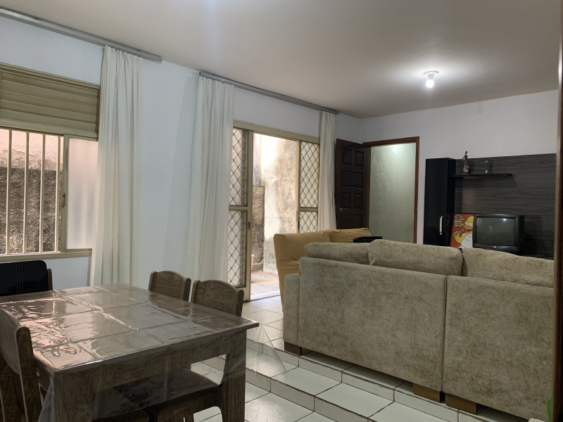 Imagem 8 da galeria do anúncio: QUARTO FEMININO COM ÁREA PRIVATIVA -PRAÇA DA LIBERDADE