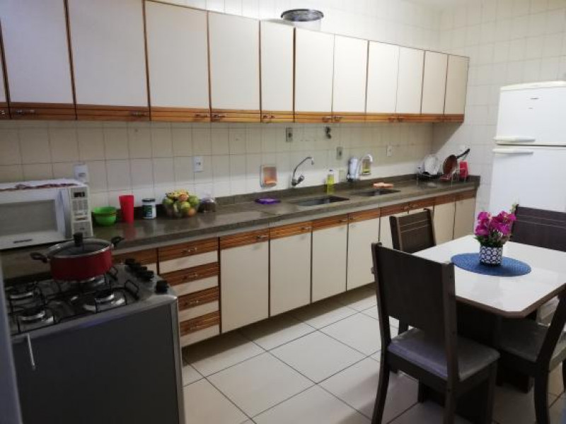 Imagem 2 da galeria do anúncio: Quarto Individual na Asa Sul