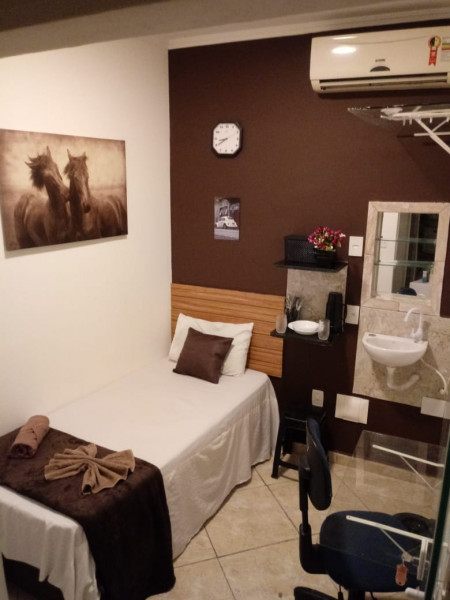 Imagem 10 da galeria do anúncio: Quarto individual mobiliado com mini cozinha