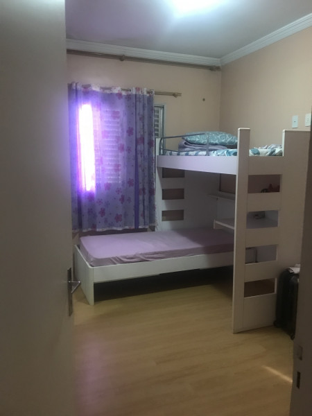 Imagem 2 da galeria do anúncio: Divido Apt centro Barueri