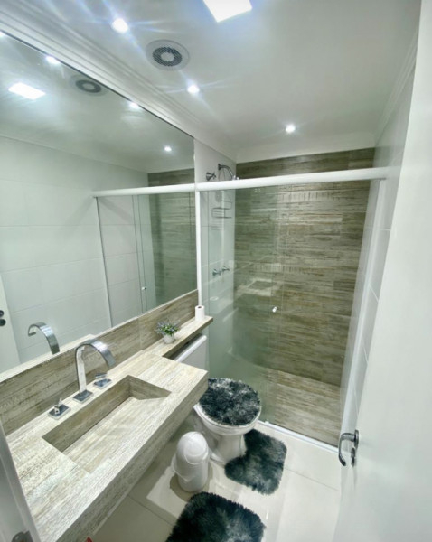 Imagem 16 da galeria do anúncio: Alugo Quartos Mobiliados /Pisinas/Sauna/Spa