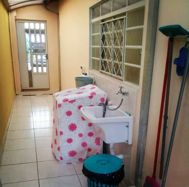 Imagem 3 da galeria do anúncio: Quarto com banheiro individual