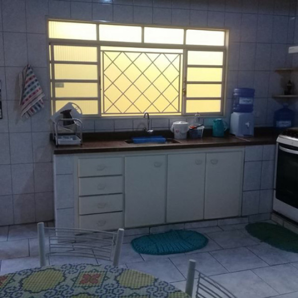 Imagem 5 da galeria do anúncio: Quarto com banheiro individual