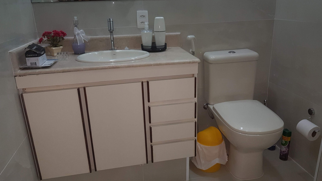 Imagem 2 da galeria do anúncio: Aluga-se suítes para executivos, em casa no Brooklin