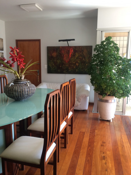 Imagem 1 da galeria do anúncio: Alugo um quarto mobiliado em um apt de luxo na zona sul