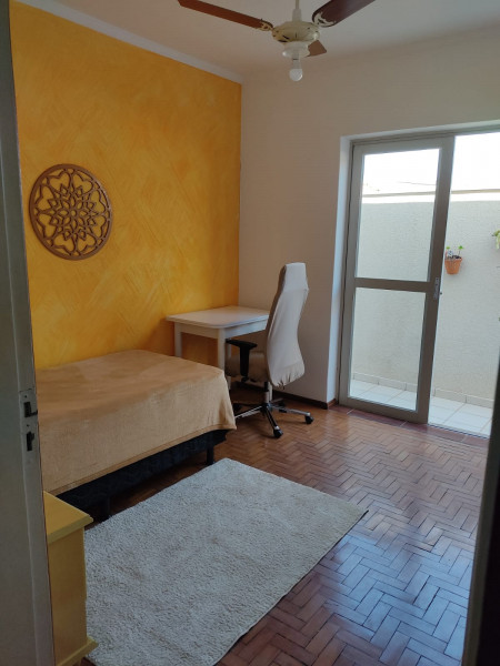 Imagem 5 da galeria do anúncio: Quarto em casa próxima a ESALQ