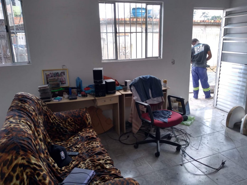 Imagem 4 da galeria do anúncio: Aluga-se uma Suíte 10 min. de condução da Unifesp Guarulhos