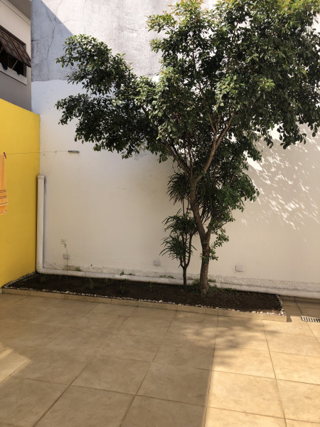 Imagem 15 da galeria do anúncio: Linda Casa em Moema- SOMENTE MASCULINO