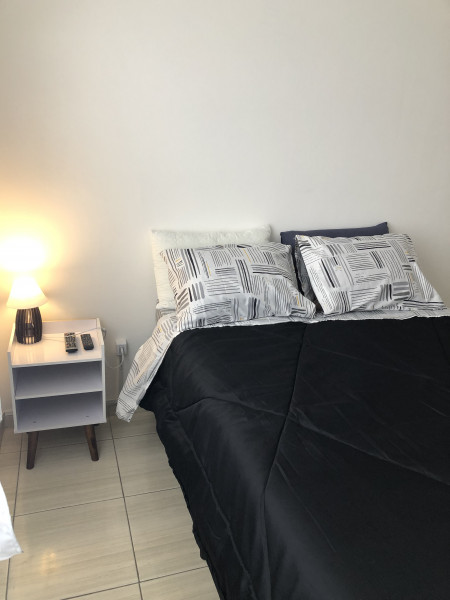 Imagem 11 da galeria do anúncio: Linda Casa em Moema- SOMENTE MASCULINO