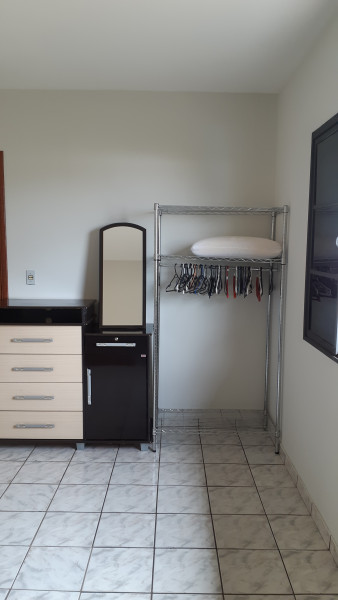 Imagem 7 da galeria do anúncio: Quarto mobiliado prox. a UNIGRAN