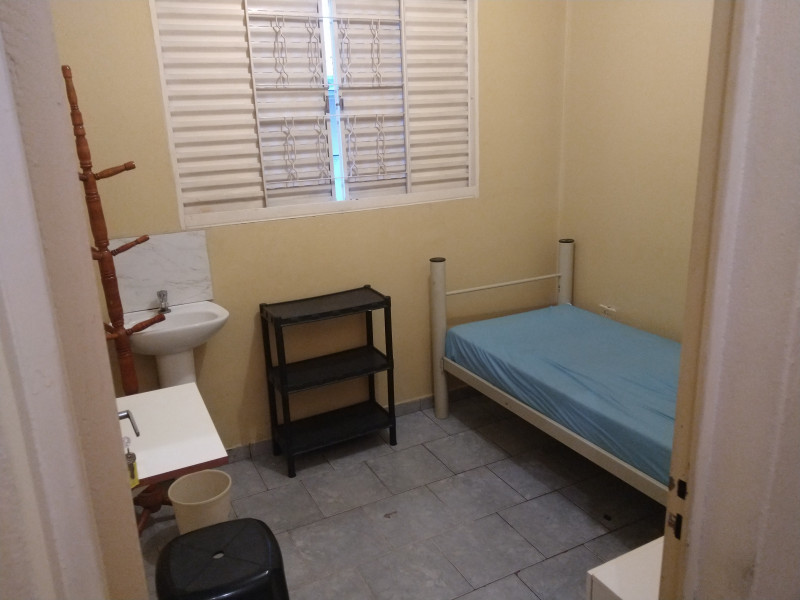 Imagem 4 da galeria do anúncio: LEIA: Aluguel de quartos e suítes individuais