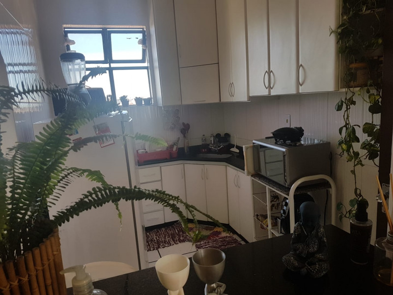 Imagem 13 da galeria do anúncio: Alugo quarto mobiliado! Excelente localização.