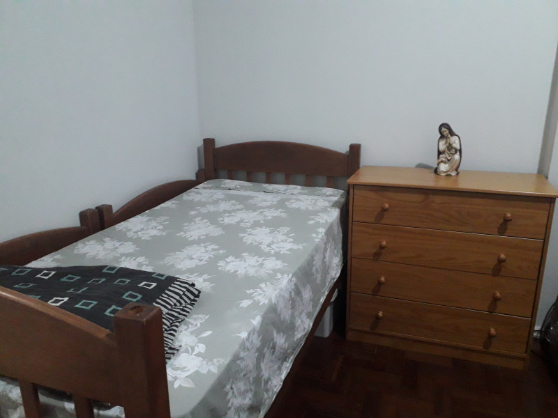 Imagem 2 da galeria do anúncio: Vaga para moças que tenham trabalho