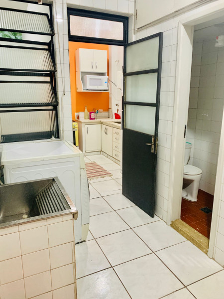 Imagem 5 da galeria do anúncio: Suíte - Quarto enorme - Ótima localização - Vista incrível