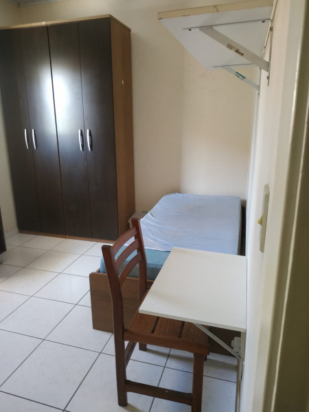 Imagem 5 da galeria do anúncio: Quarto Feminino - Compartilhado